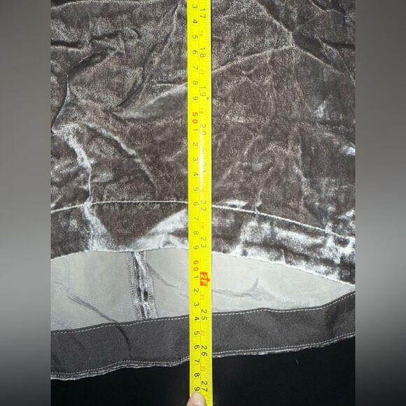 Madewell Women's Large Velvet Cutout Short Sleeve Blouse Size Small EUC - Picture 10 of 10